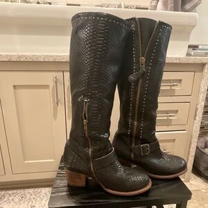 Freebird boots